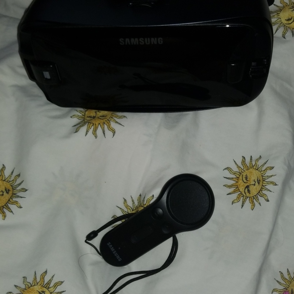 Samsung Gear Vr with controller